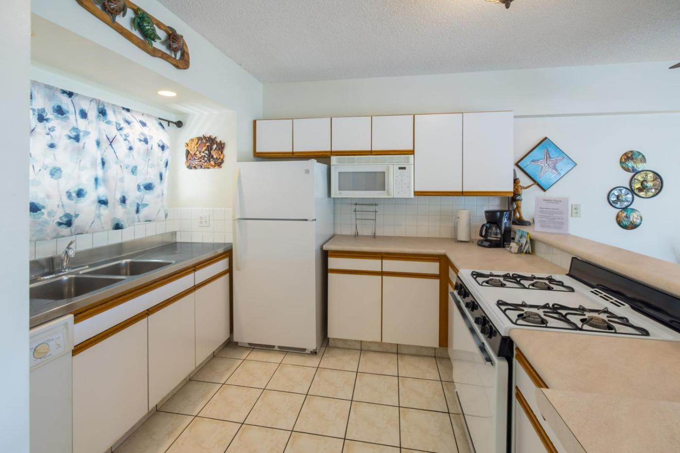 Waikiki Shore By Outrigger Honolulu Exterior photo